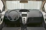 Toyota Yaris 2005 года